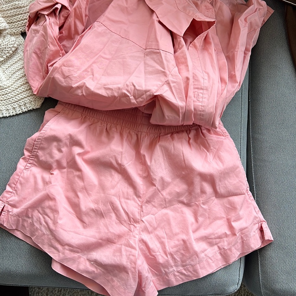 ABERCROMBIE POPLIN SHORTS AND BUTTON DOWN